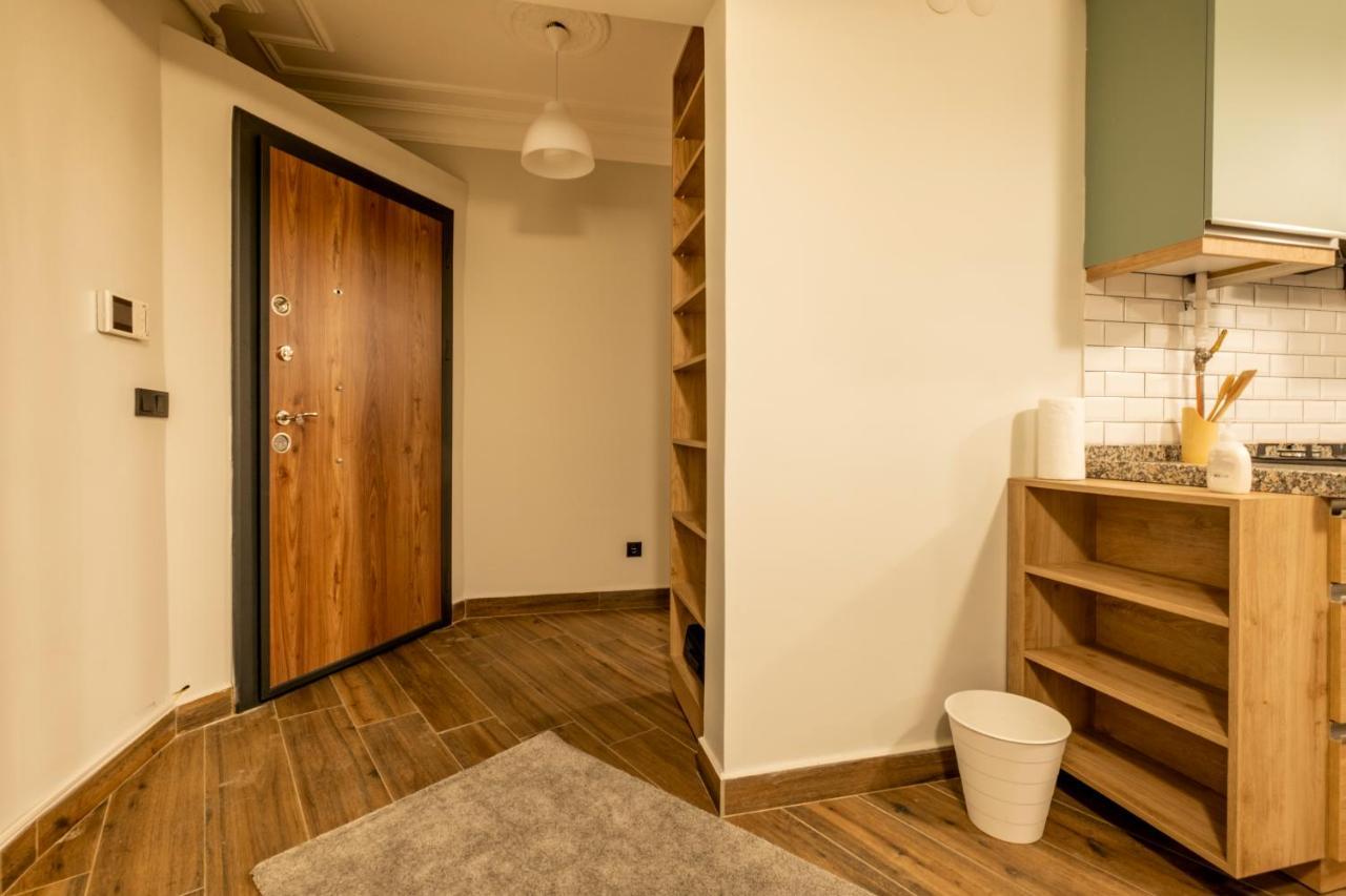 Spacious And Comfy 2Br In The Heart Of Cihangir Apartment Istanbul Exterior photo