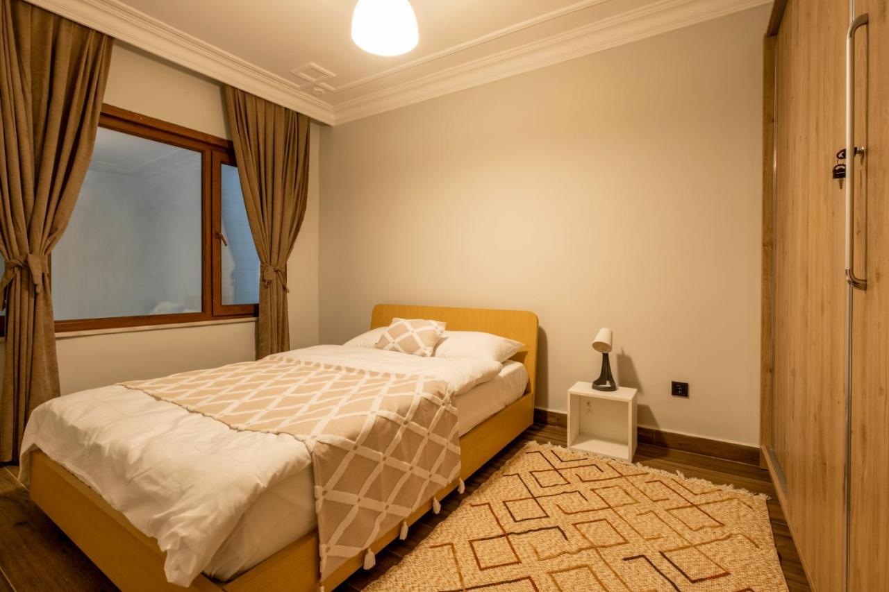 Spacious And Comfy 2Br In The Heart Of Cihangir Apartment Istanbul Exterior photo
